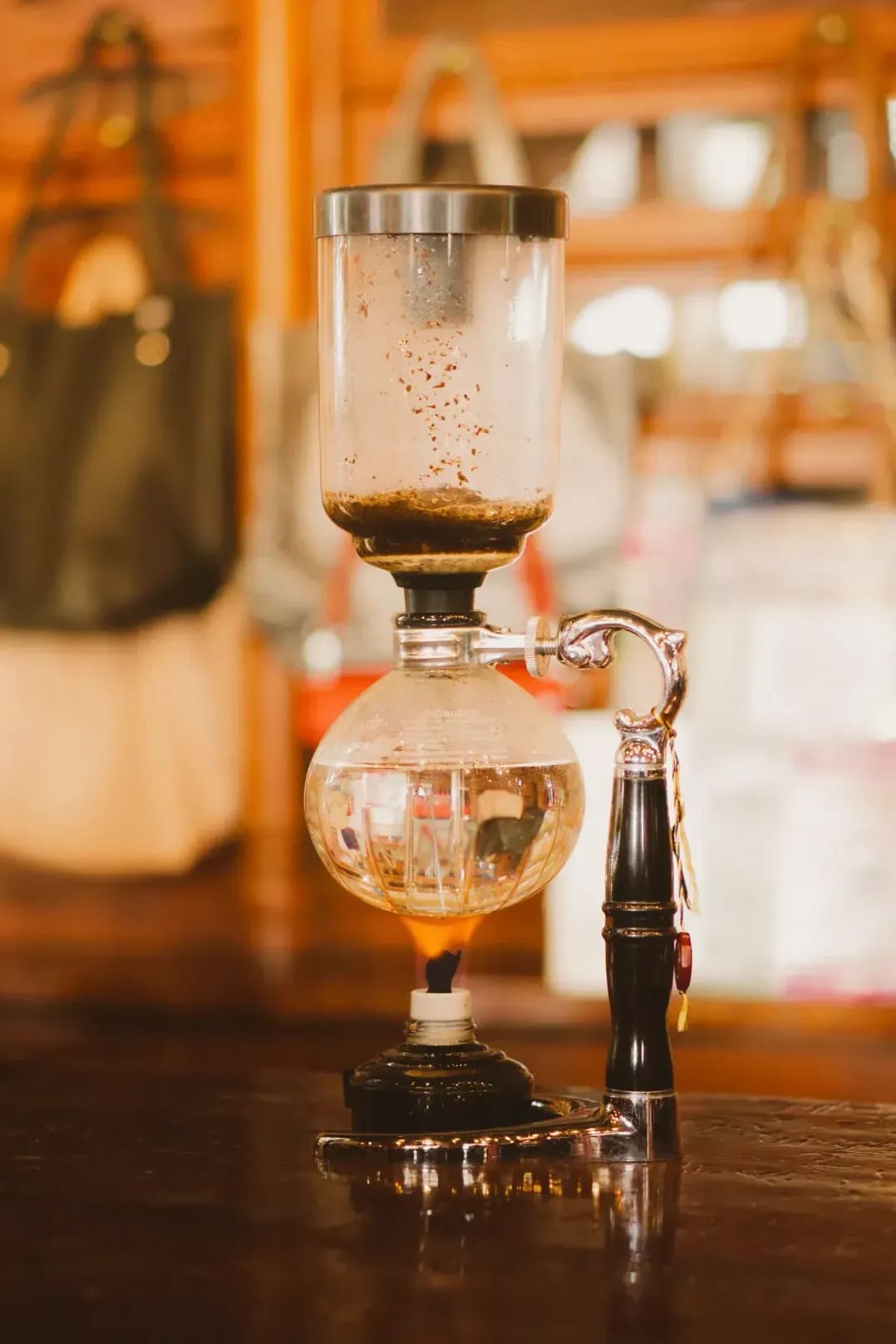 K.Base Roastery Lab 13